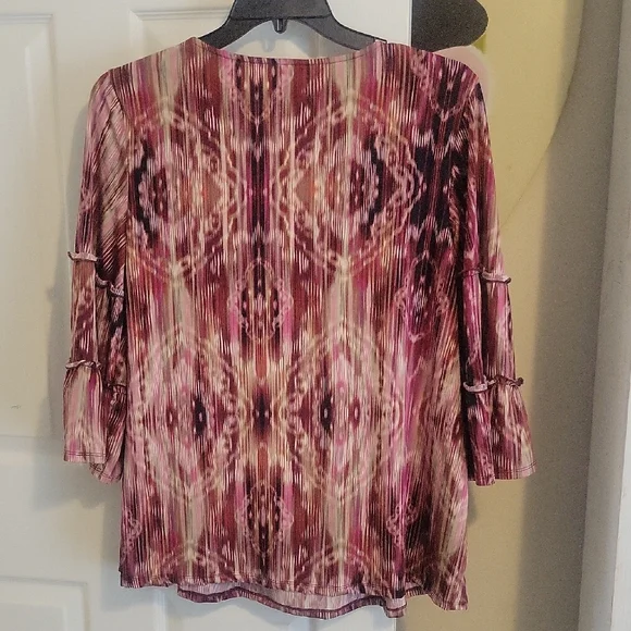 Ava & Grace SzXL Pink and Brown Patterned ruffle scoop neck top 3/4 angel sleeve - Picture 5 of 5